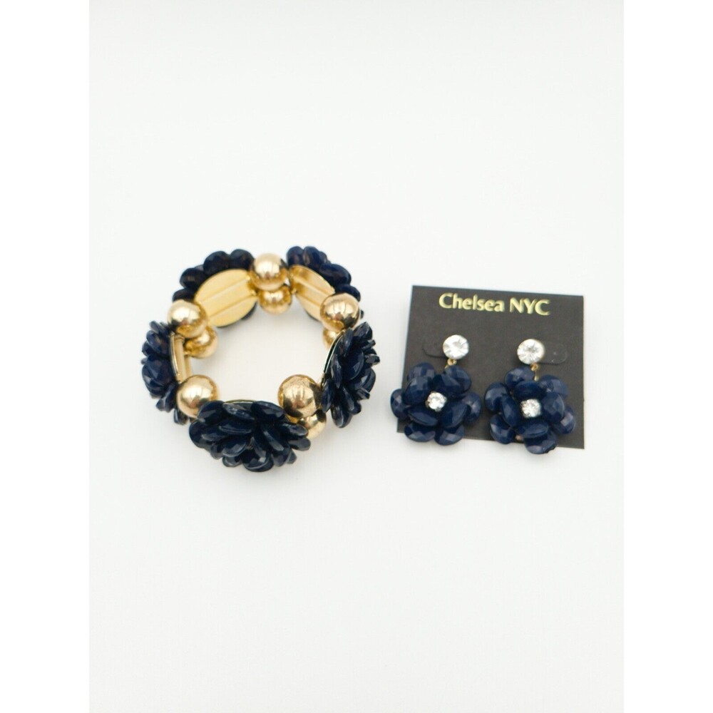 Chelsea NYC Blue Acrylic‎ Rhinestone Flowers Bracelet & Earrings Set Statement